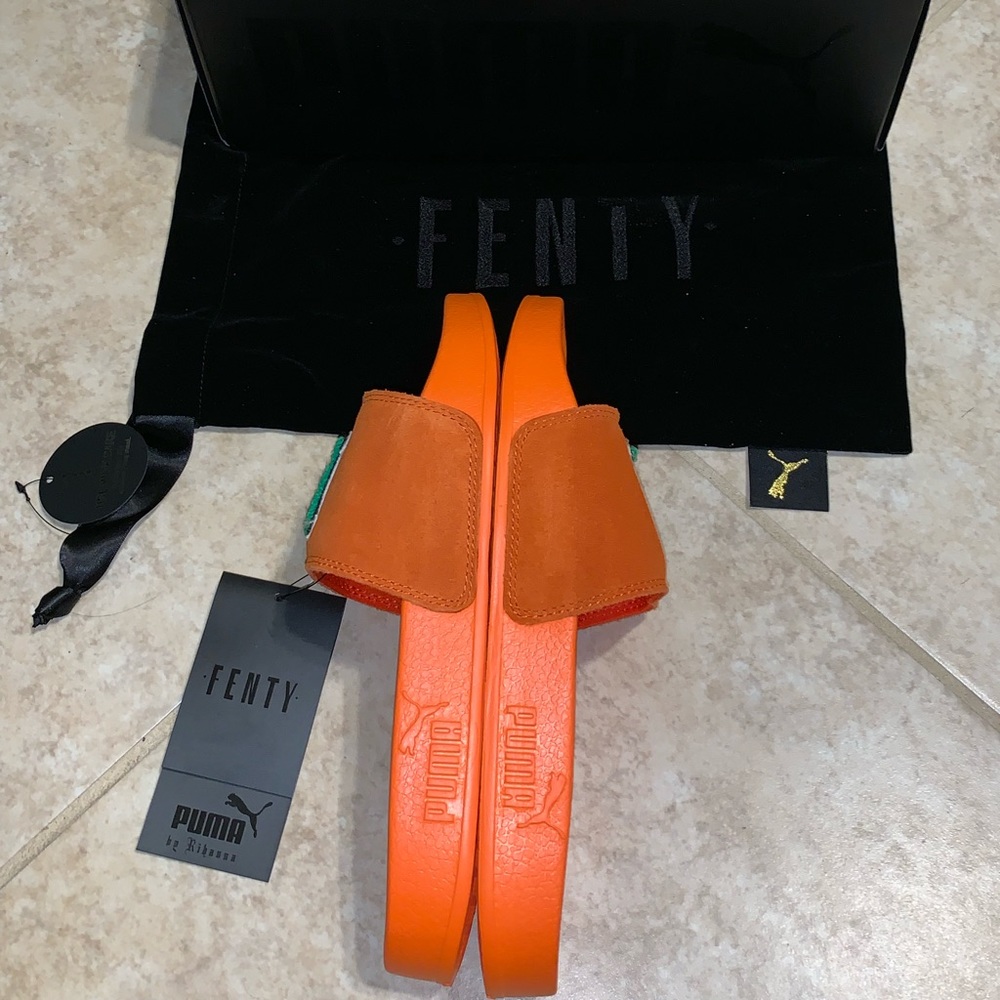PUMA FENTY LEADCAT FU SUEDE SLIDES (never worn)